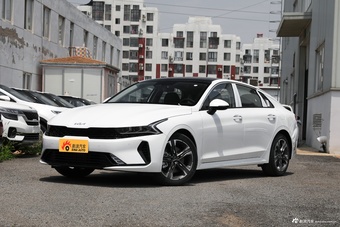 起亚K5凯酷汽车
